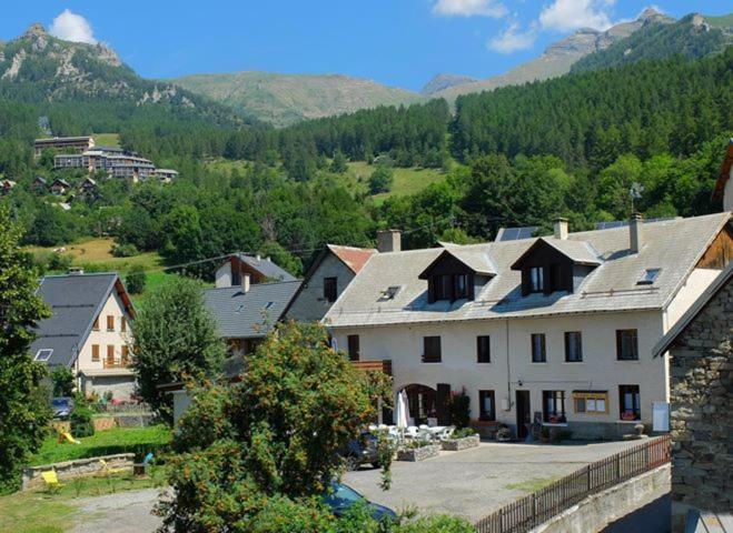 Auberge Le Vieux Chaillol Saint-Michel-de-Chaillol Exteriér fotografie